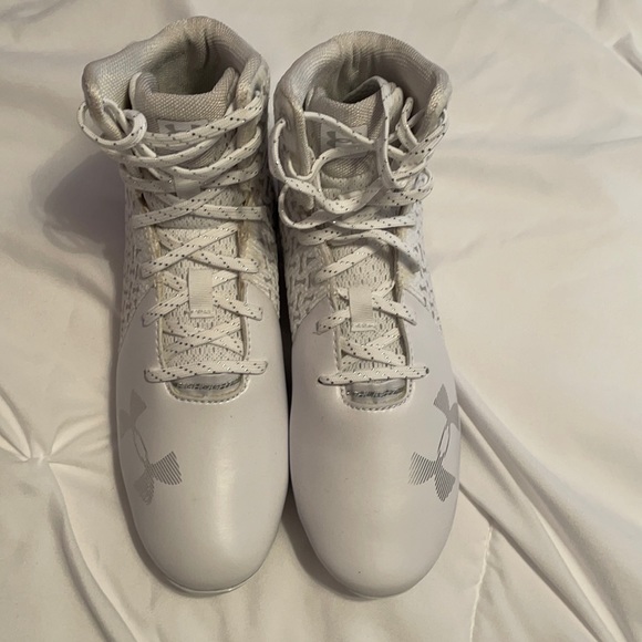 Women’s UA Highlight MC Lacrosse Cleats - Picture 2 of 5